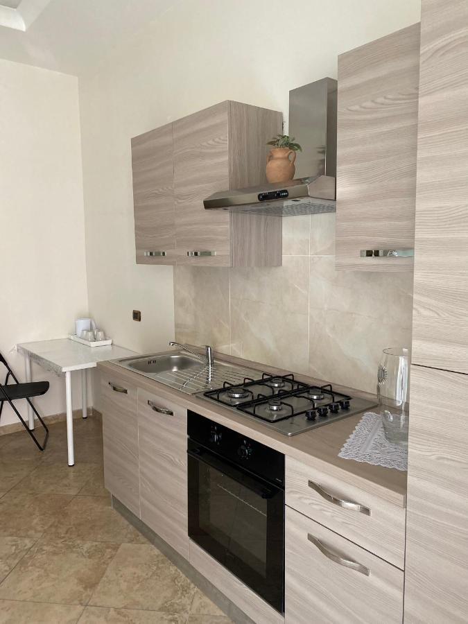 فندق Falu Napoli Centro Camera Con Cucina E Bagno Privato المظهر الخارجي الصورة
